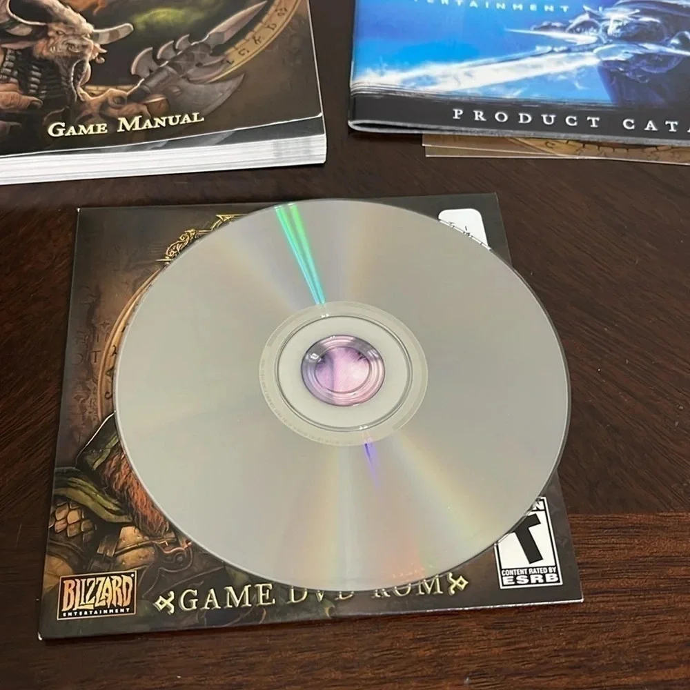 World of WarCraft 2004-2008 Game Manual - Picture 7 of 7